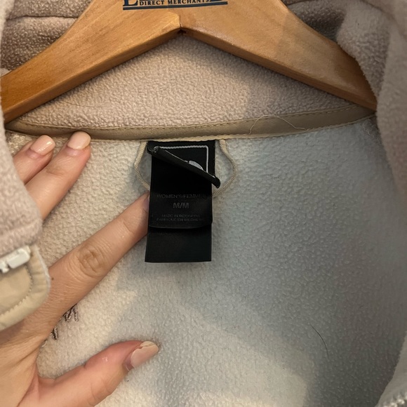 North Face Fleece - Picture 7 of 7